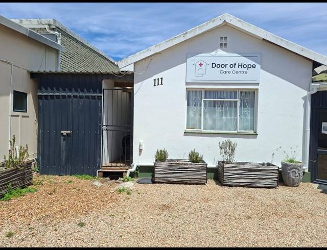 BUSINESS FOR SALE IN GEORGE CENTRAL